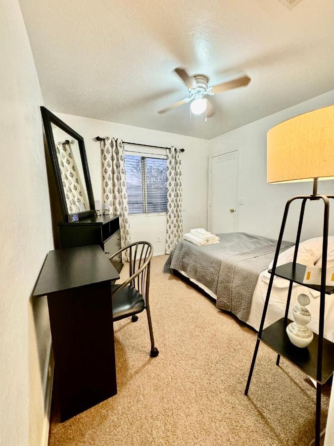 Cozy Private Room With Shared Bathroom Inside A House Phoenix Luaran gambar