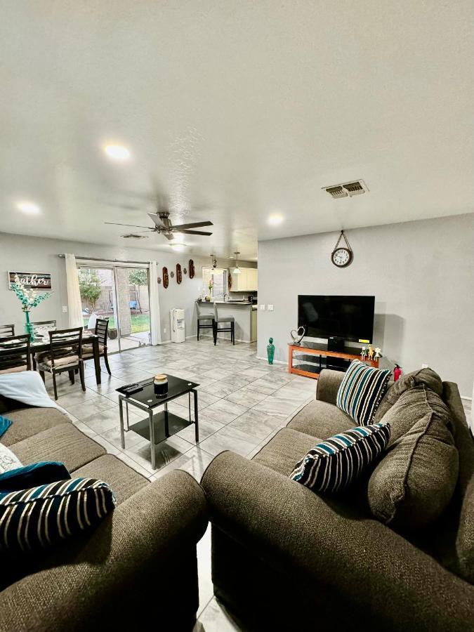 Cozy Private Room With Shared Bathroom Inside A House Phoenix Luaran gambar